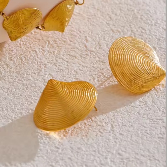 Gold Textured Seashell Statement Earrings – PVD Plated Stainless Steel - Picture 3 of 14